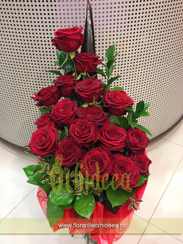 Buchet de trandafiri rosii - Te iubesc pana la Cer