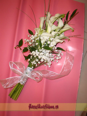 Buchet de mireasa din cale albe