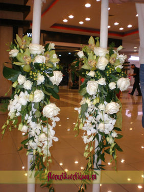 Lumanari de nunta din orhidee phalaenopsis, trandafiri albi si dendrobium