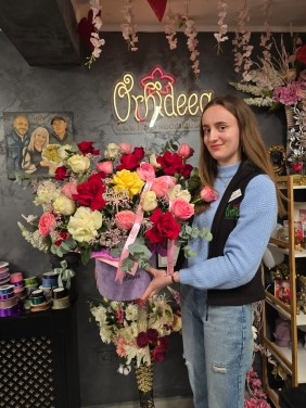 Aranament floral - Trandafiri multicolori