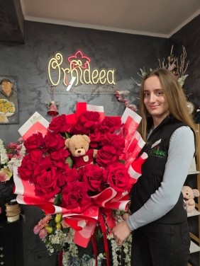 Buchet ”Carla” - Trandafiri Rosii FERICITI