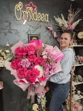 Buchet ”Cleopatra” - Cyclam Mov Roz 