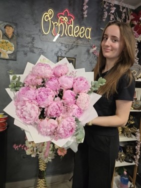 Buchet ”Ksenia” - Bujori roz 