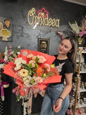 Buchet ”MonaLisa” - Crin alb si Lisianthus