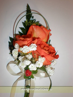 Flori de piept - trandafiri portocalii